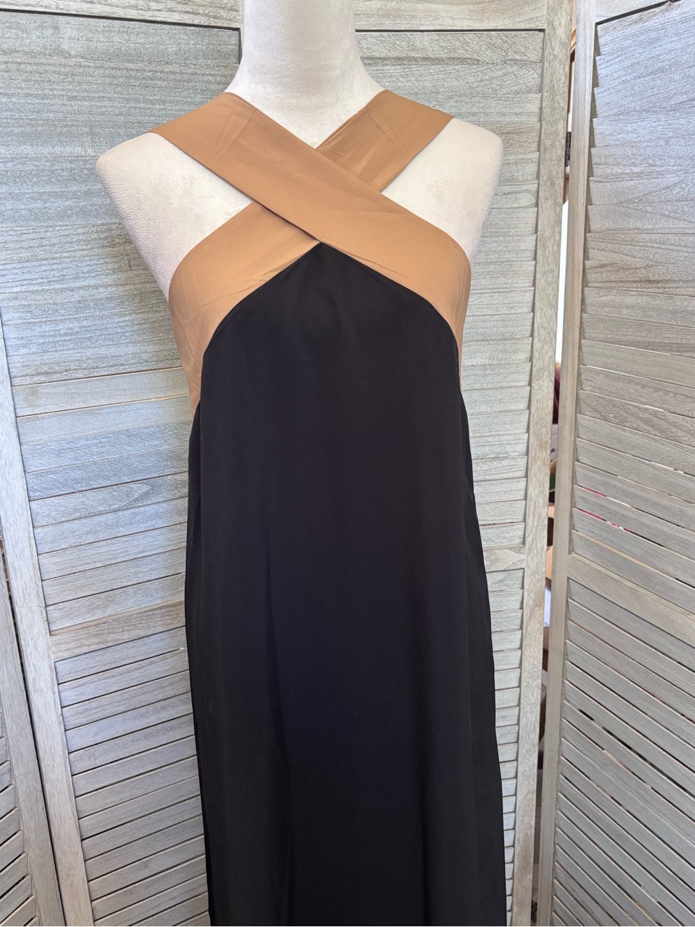 Perfect Condition Colorblock CrossFront Halter MaxiDress, Flowy SZS Tan & Black
